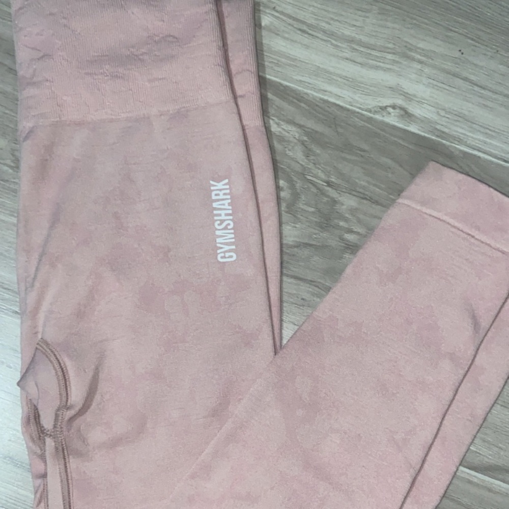 Gymshark pink camo leggings